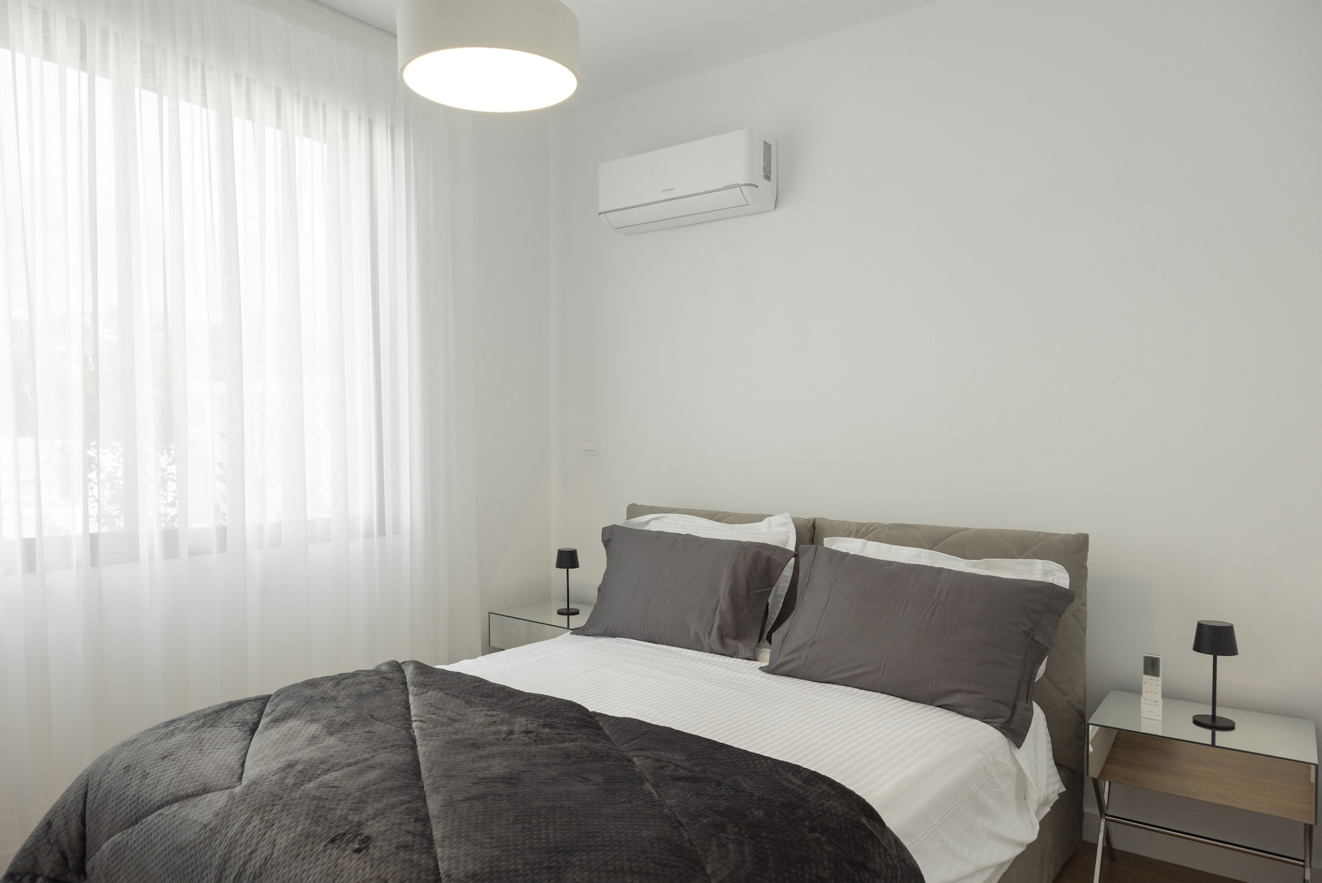 Mieszkanie 4 pokoi 196 m² Chloraka, Cypr