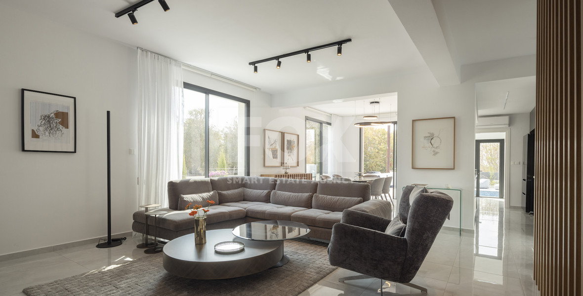 Four bedroom villa with roof garden and private swimming pool, in Paphos