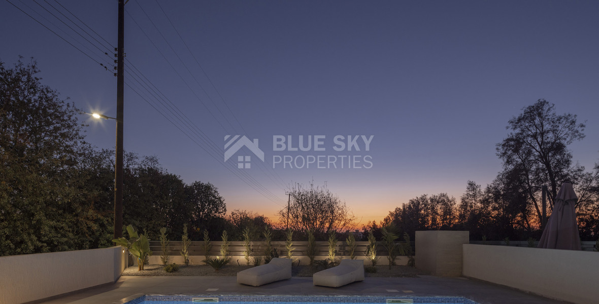 Four bedroom villa with roof garden and private swimming pool, in Paphos