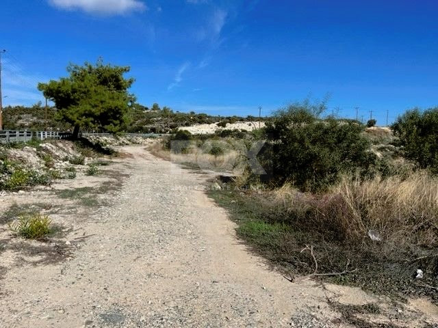 Agricultural Land in Mathikoloni