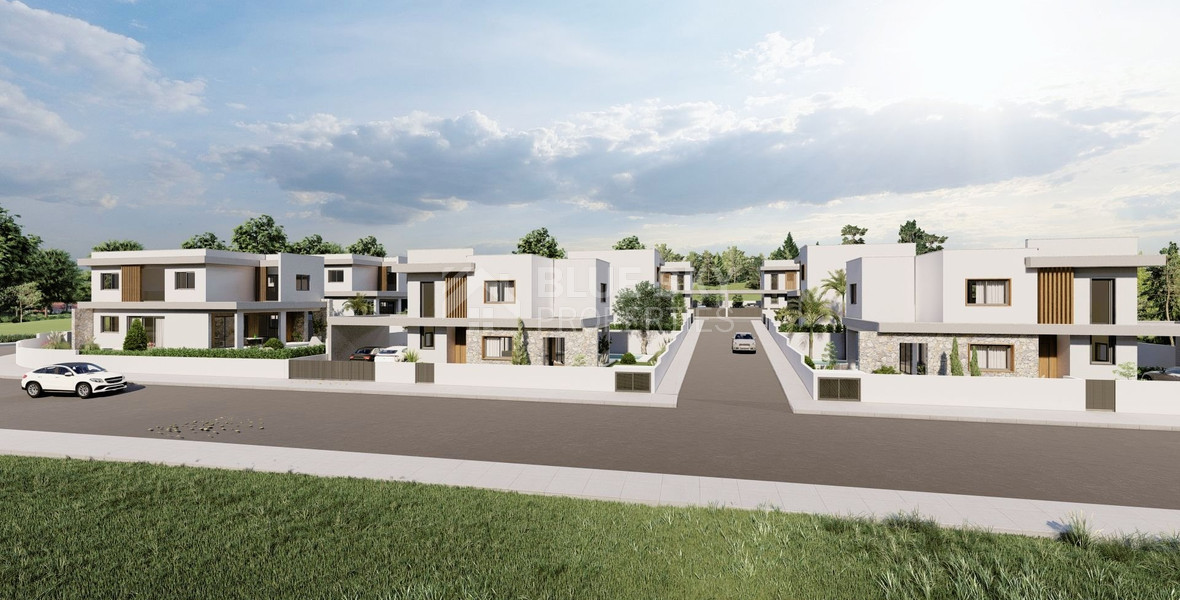 Three bedroom villa with Swimming Pool for sale in Souni, Limassol