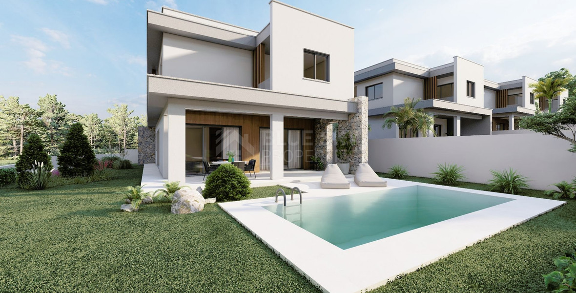 Three bedroom villa with Swimming Pool for sale in Souni, Limassol