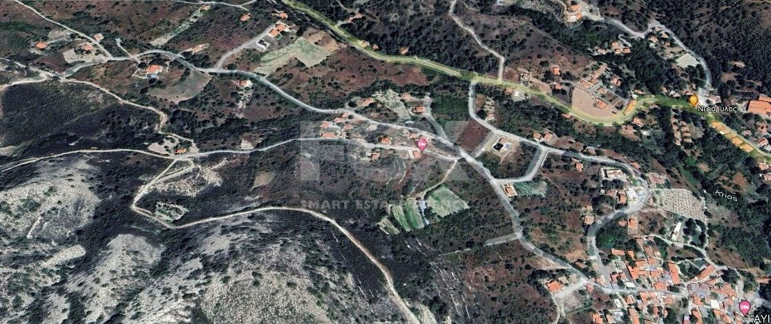 Residential land 2318sqm  in Pera Pedi, Limassol