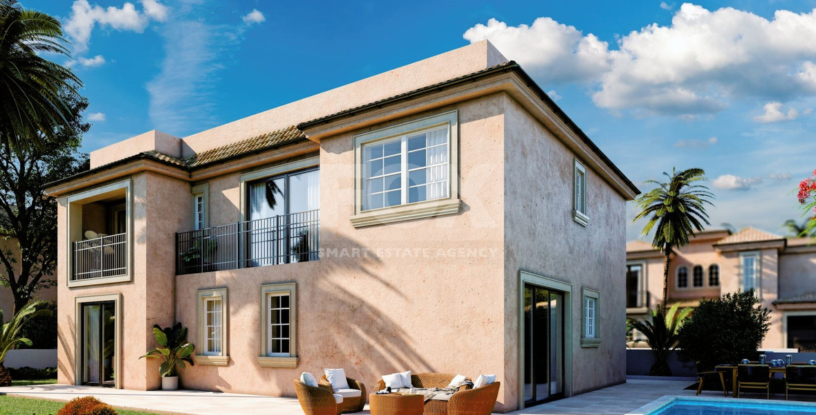 Four bedroom luxury villas in a privileged area in  Chloraka