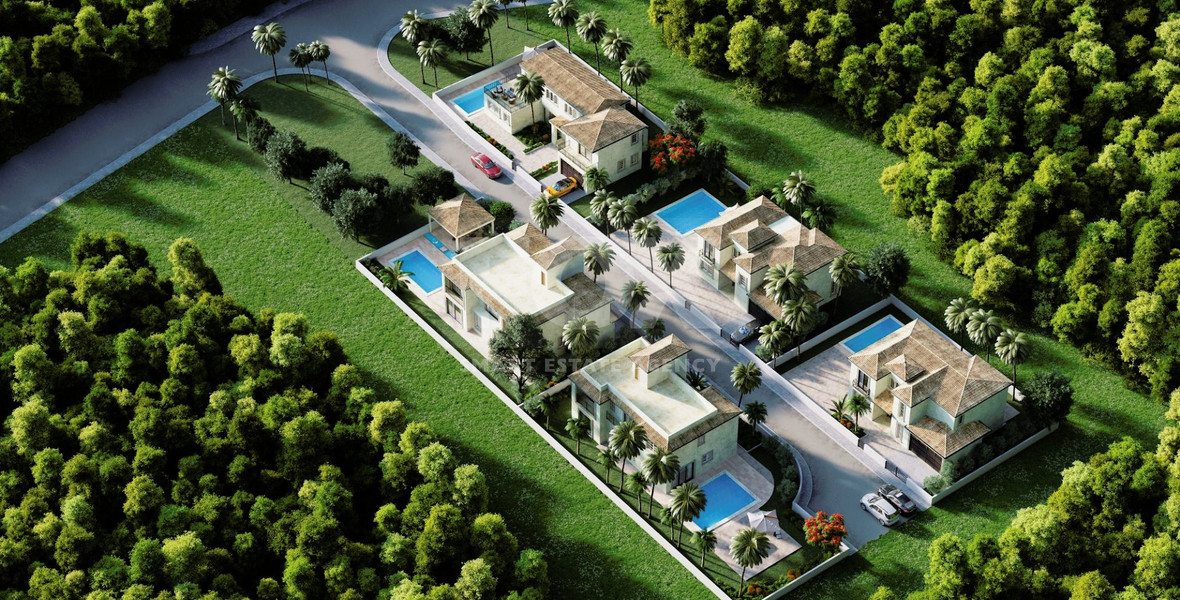 Four bedroom luxury villas in a privileged area in  Chloraka