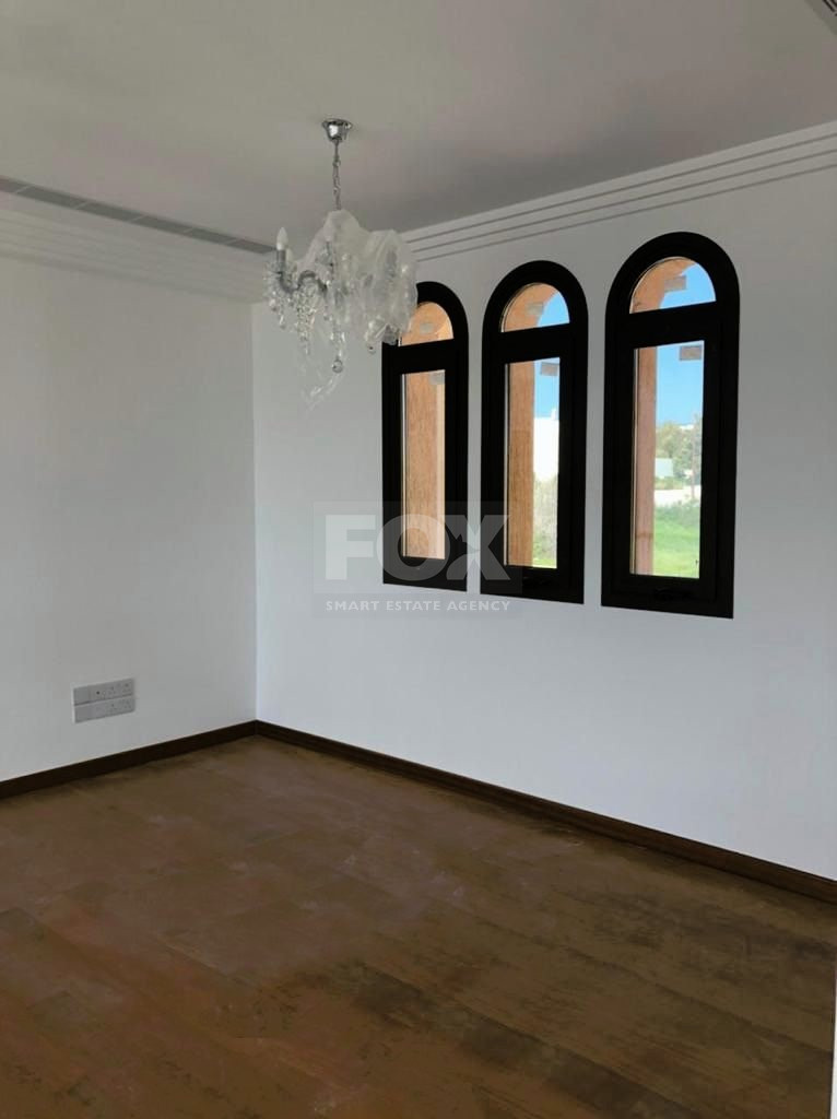 Four bedroom luxury villas in a privileged area in  Chloraka