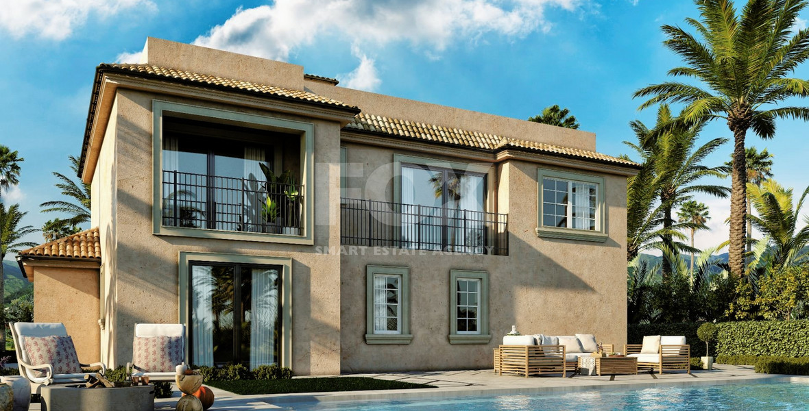 Four bedroom luxury villas with roof garden in a privileged area  in Chloraka