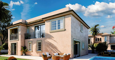 Four bedroom luxury villas with roof garden in a privileged area  in Chloraka
