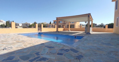 Four bedroom luxury villas with roof garden in a privileged area  in Chloraka
