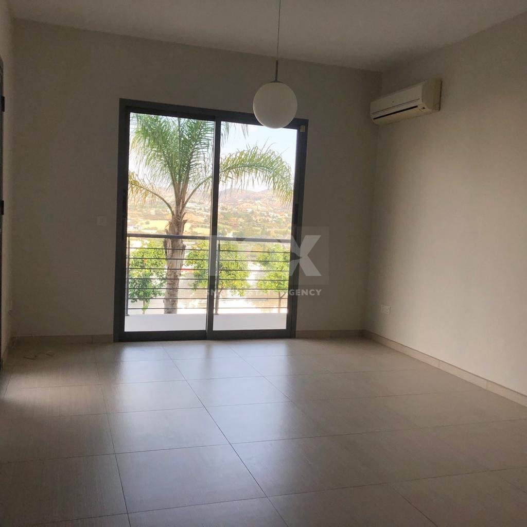 Unfurnished 2 bedroom apartment in Germasogia