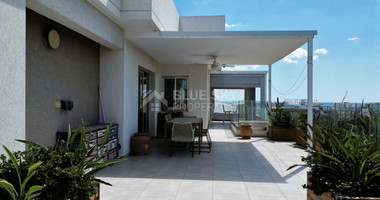 Six bedroom penthouse for sale in Agia Zoni, Limassol