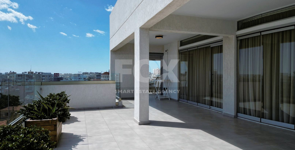 Six bedroom penthouse for sale in Agia Zoni, Limassol