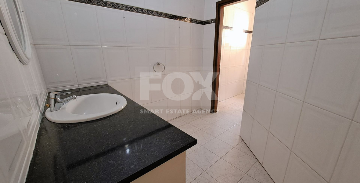 Three bedroom upper house for rent in Agia Fylaxi, Lemesos