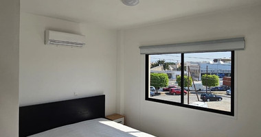 Three bedroom renovated apartment for rent in Kato Polemidia