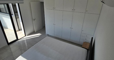 Three bedroom renovated apartment for rent in Kato Polemidia