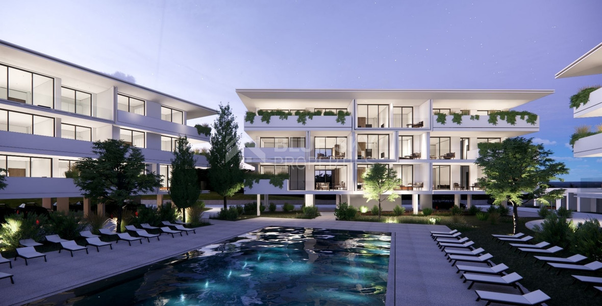 Two bedroom  luxury maisonette in Paphos