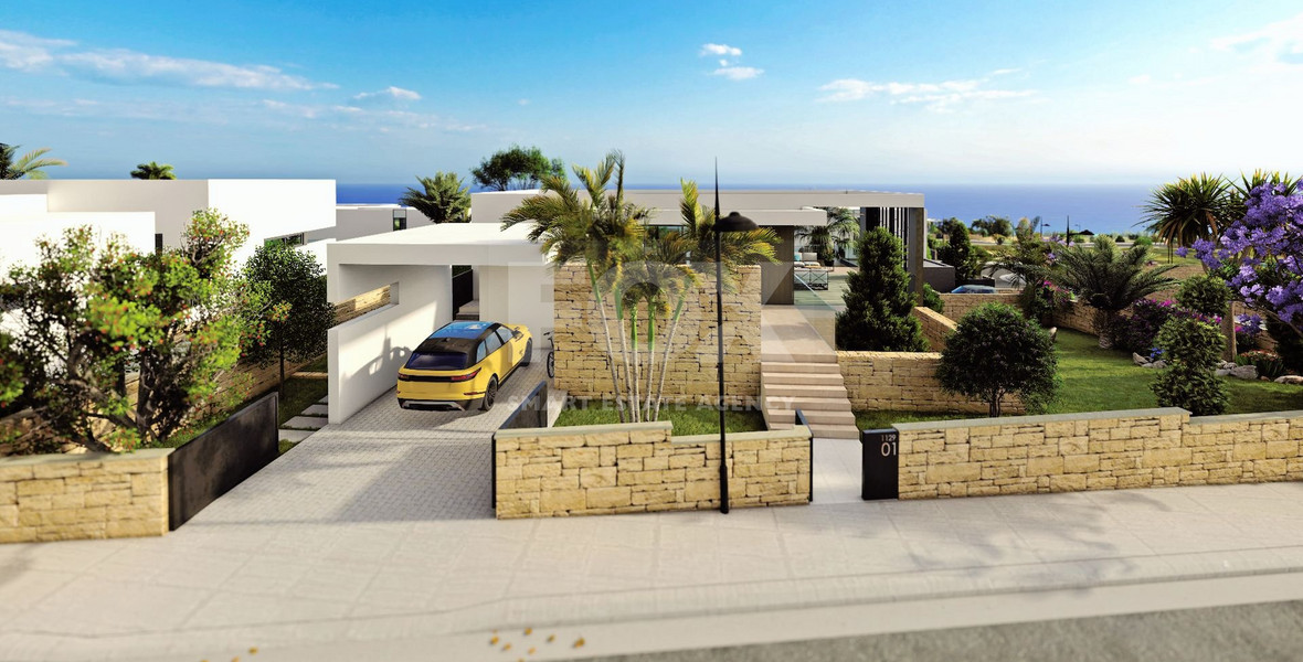 Three bedroom detached villa in peyia