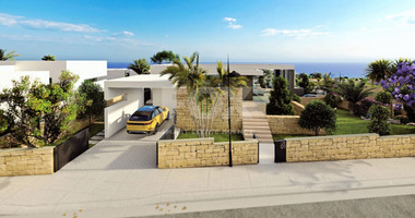 Three bedroom detached villa in peyia