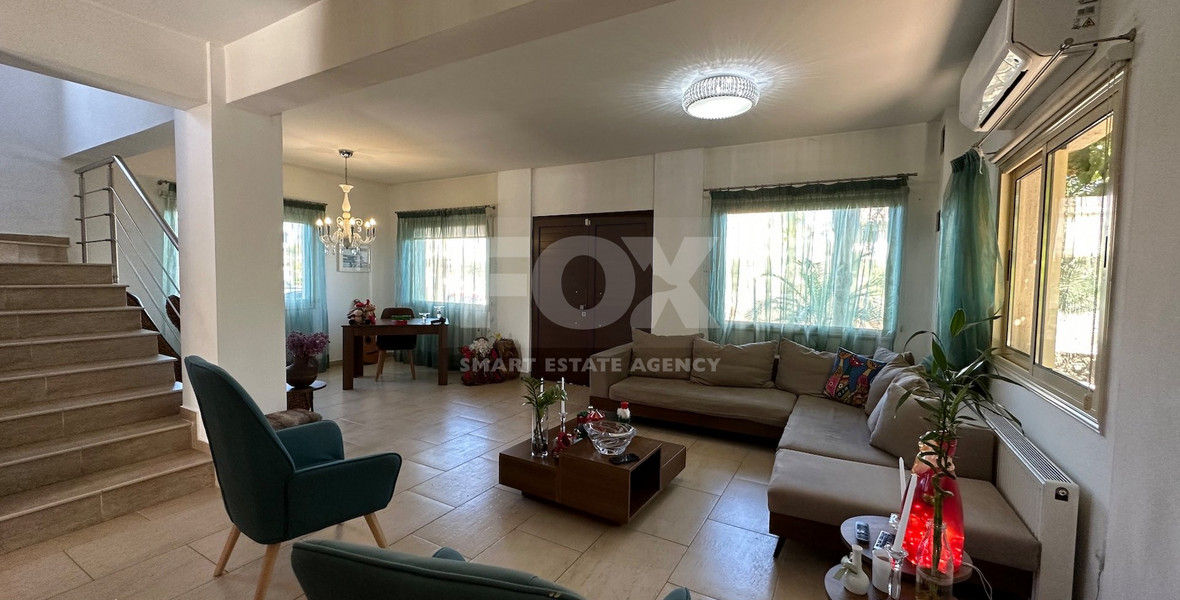 Detached 4 bedroom House in a lovely quiet area of Zakaki