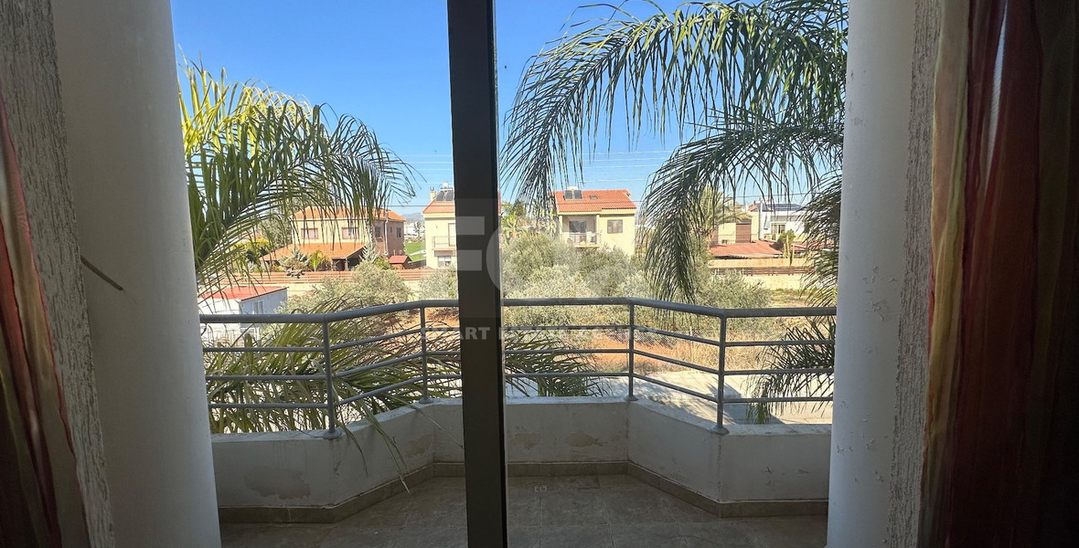 Detached 4 bedroom House in a lovely quiet area of Zakaki