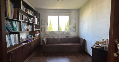 Detached 4 bedroom House in a lovely quiet area of Zakaki