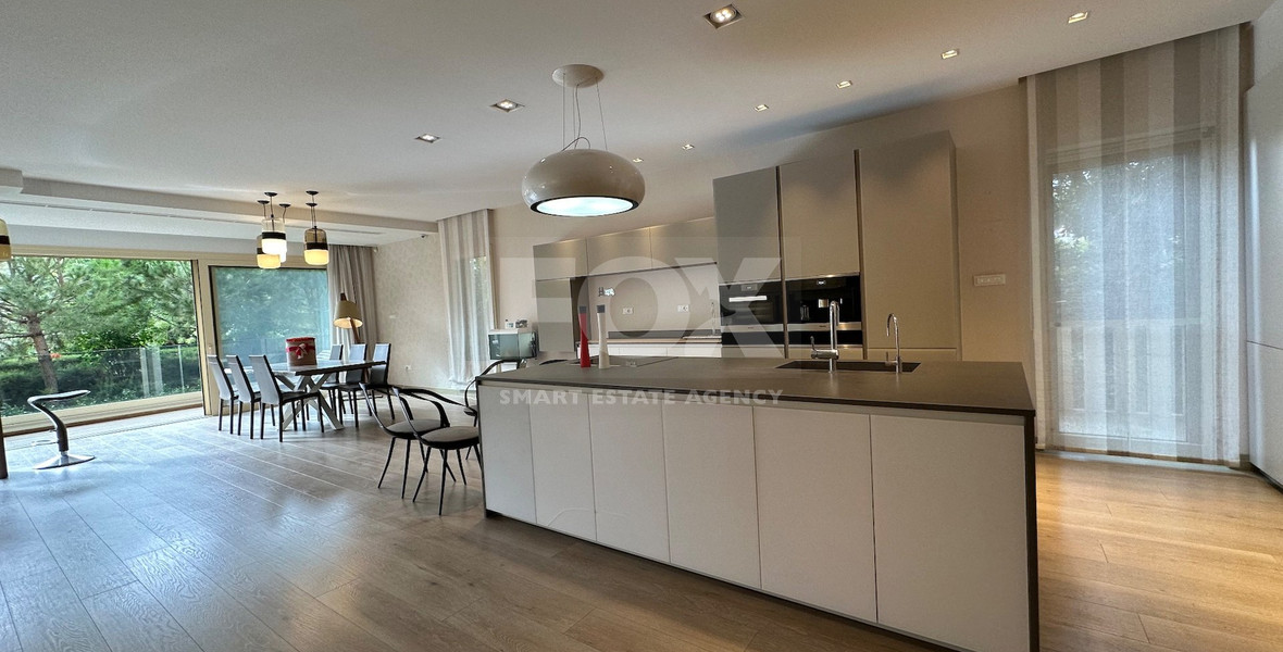 LUXURY FIVE BEDROOM VILLA FOR RENT 20 METRES FROM THE SEA IN THE AMATHOUNDA AREA OF LIMASSOL