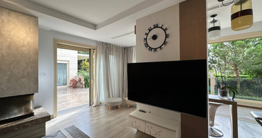 LUXURY FIVE BEDROOM VILLA FOR RENT 20 METRES FROM THE SEA IN THE AMATHOUNDA AREA OF LIMASSOL