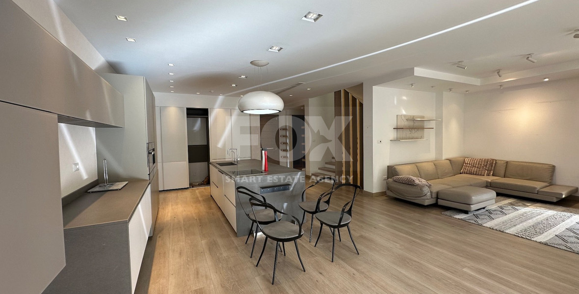 LUXURY FIVE BEDROOM VILLA FOR RENT 20 METRES FROM THE SEA IN THE AMATHOUNDA AREA OF LIMASSOL