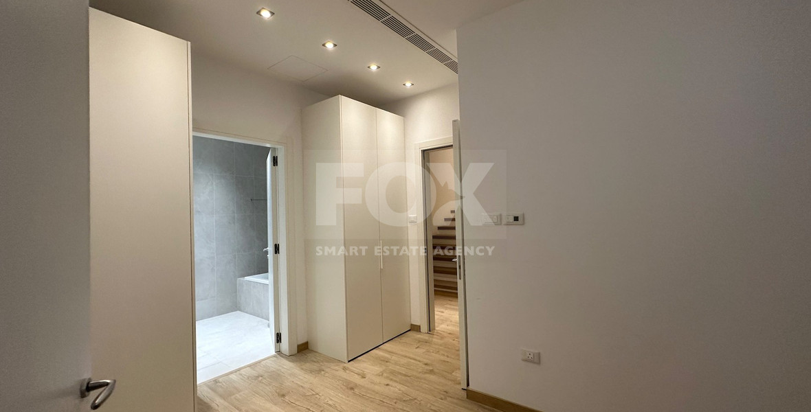 LUXURY FIVE BEDROOM VILLA FOR RENT 20 METRES FROM THE SEA IN THE AMATHOUNDA AREA OF LIMASSOL