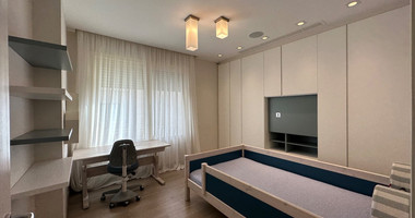 LUXURY FIVE BEDROOM VILLA FOR RENT 20 METRES FROM THE SEA IN THE AMATHOUNDA AREA OF LIMASSOL