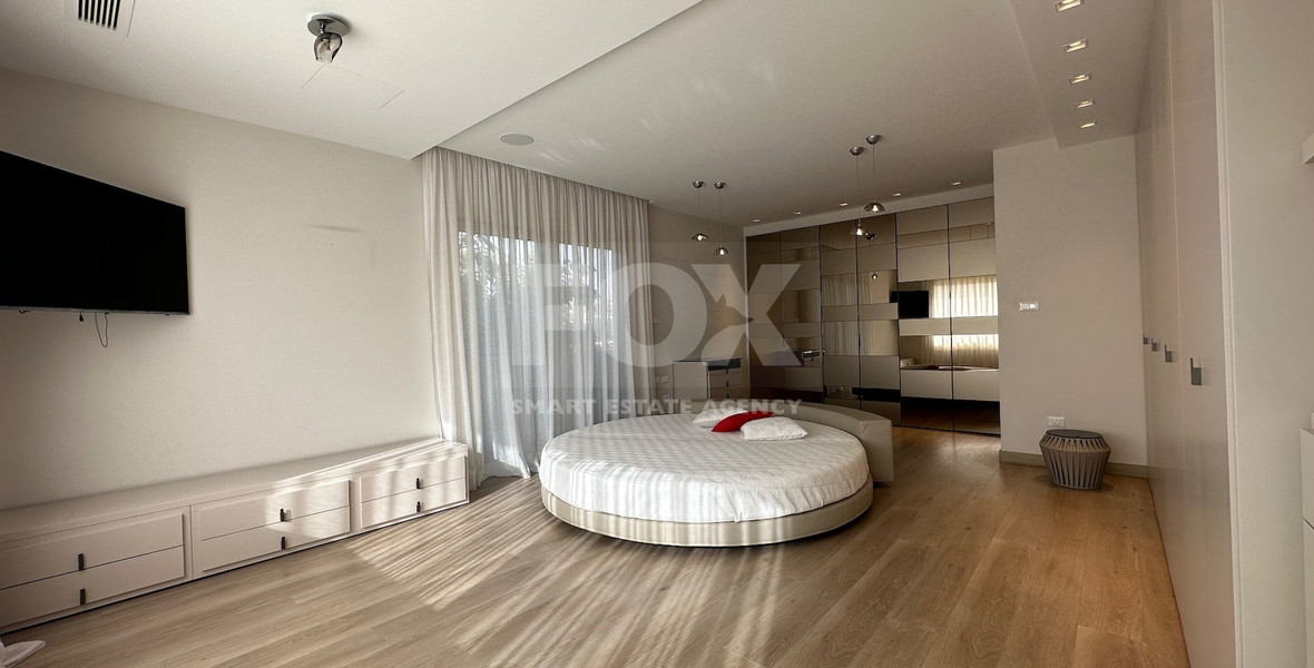 LUXURY FIVE BEDROOM VILLA FOR RENT 20 METRES FROM THE SEA IN THE AMATHOUNDA AREA OF LIMASSOL