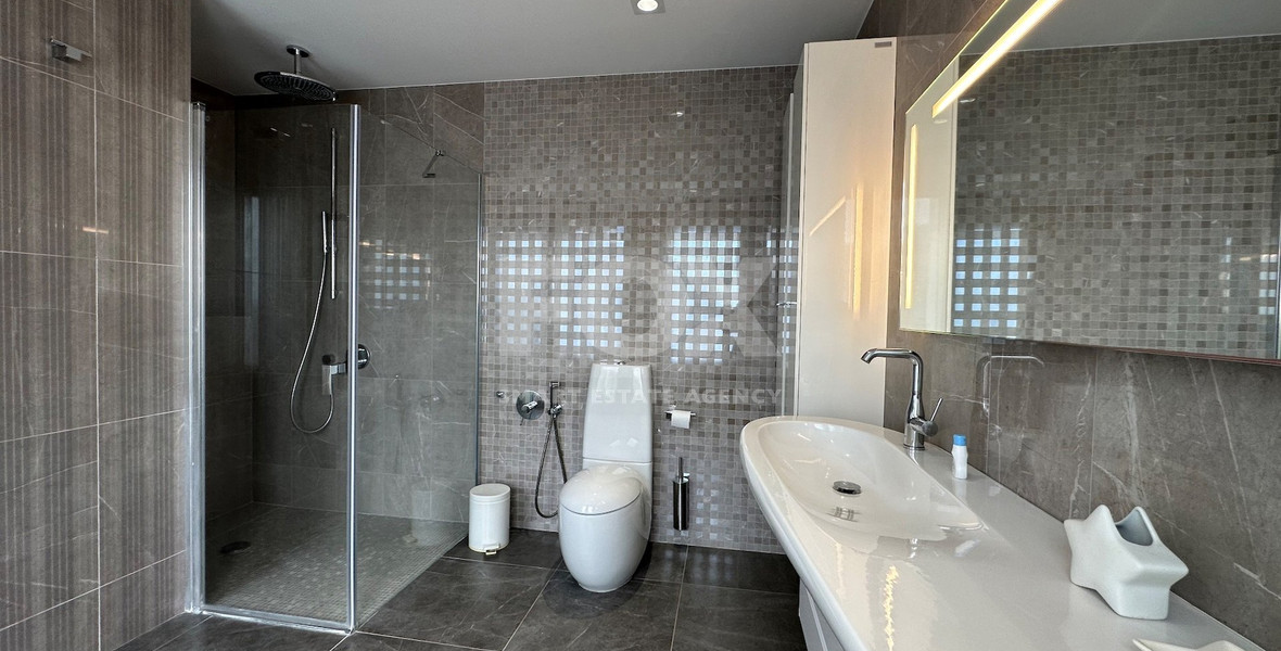 LUXURY FIVE BEDROOM VILLA FOR RENT 20 METRES FROM THE SEA IN THE AMATHOUNDA AREA OF LIMASSOL