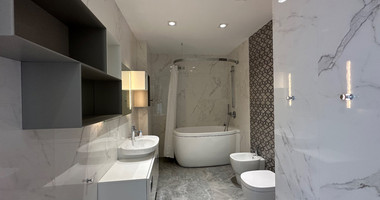 LUXURY FIVE BEDROOM VILLA FOR RENT 20 METRES FROM THE SEA IN THE AMATHOUNDA AREA OF LIMASSOL