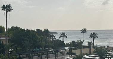 LUXURY FIVE BEDROOM VILLA FOR RENT 20 METRES FROM THE SEA IN THE AMATHOUNDA AREA OF LIMASSOL