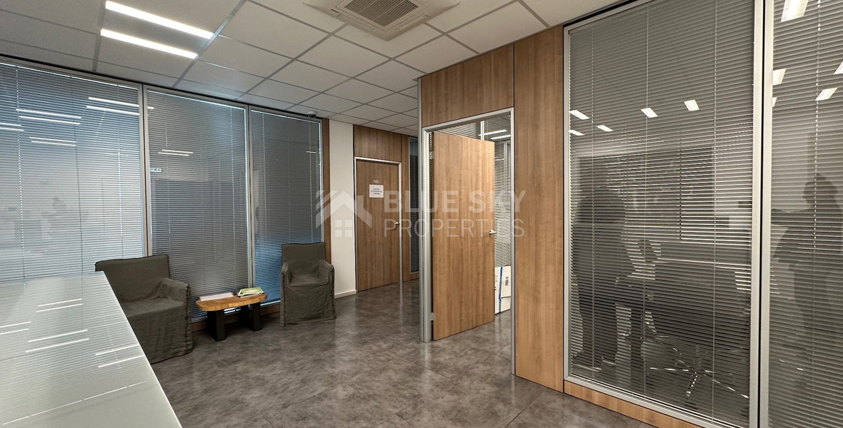 Luxury offices for sale in Mesa Geitonia