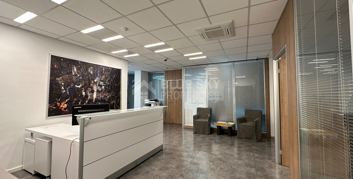 Luxury offices for sale in Mesa Geitonia