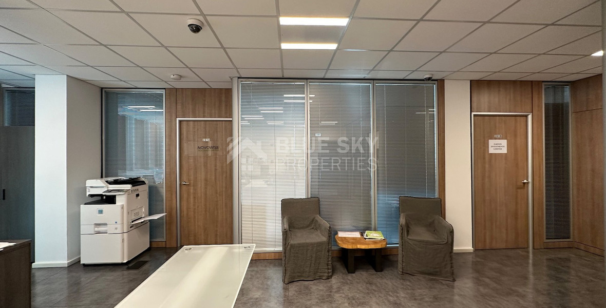 Luxury offices for sale in Mesa Geitonia