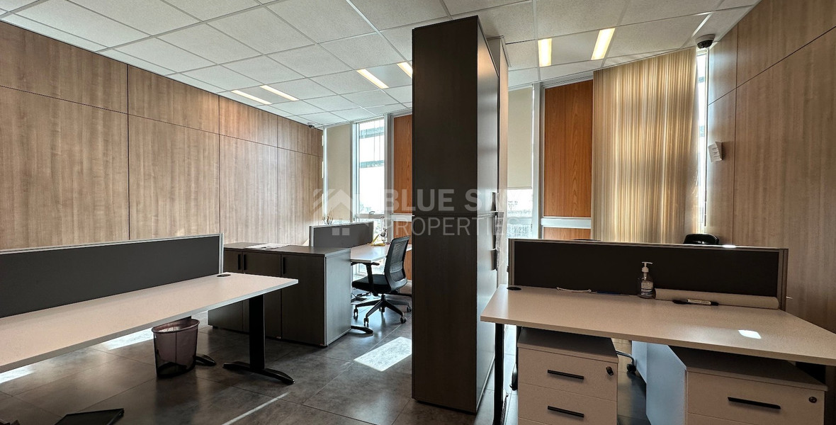 Luxury offices for sale in Mesa Geitonia