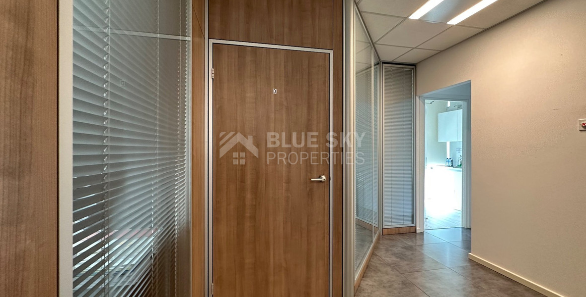 Luxury offices for sale in Mesa Geitonia