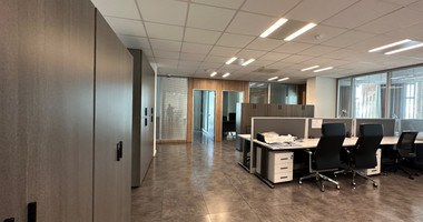 Luxury offices for sale in Mesa Geitonia