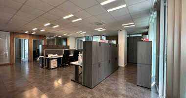 Luxury offices for sale in Mesa Geitonia