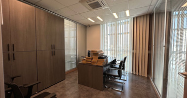 Luxury offices for sale in Mesa Geitonia