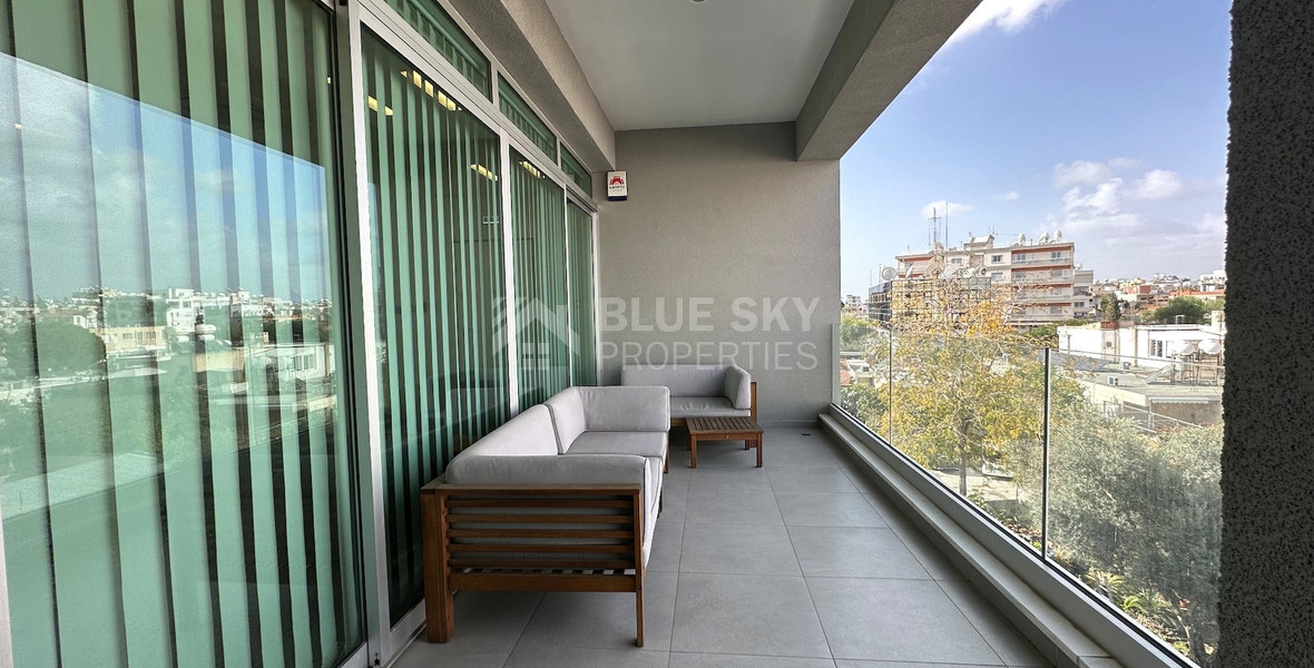 Luxury offices for sale in Mesa Geitonia