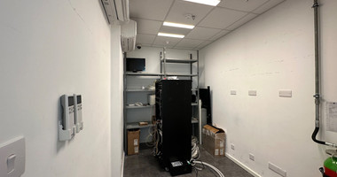 Luxury offices for sale in Mesa Geitonia