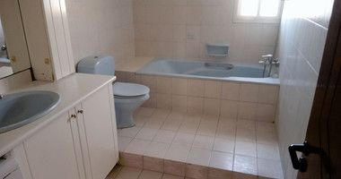 SPACIOUS THREE BEDROOM FULLY FURNISHED UPPER HOUSE-APARTMENT FOR RENT IN  AYIOS ATHANASIOS
