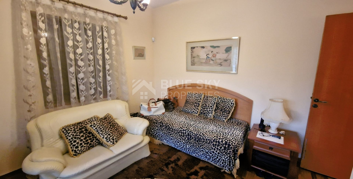 Spacious 3 bedroom Sea View Villa On A Huge Plot For Sale In Agios Tychonas