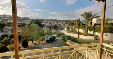 Spacious 3 bedroom Sea View Villa On A Huge Plot For Sale In Agios Tychonas