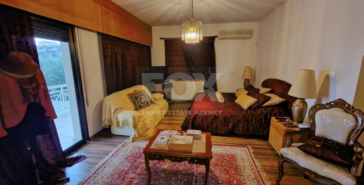 Spacious 3 bedroom Sea View Villa On A Huge Plot For Sale In Agios Tychonas