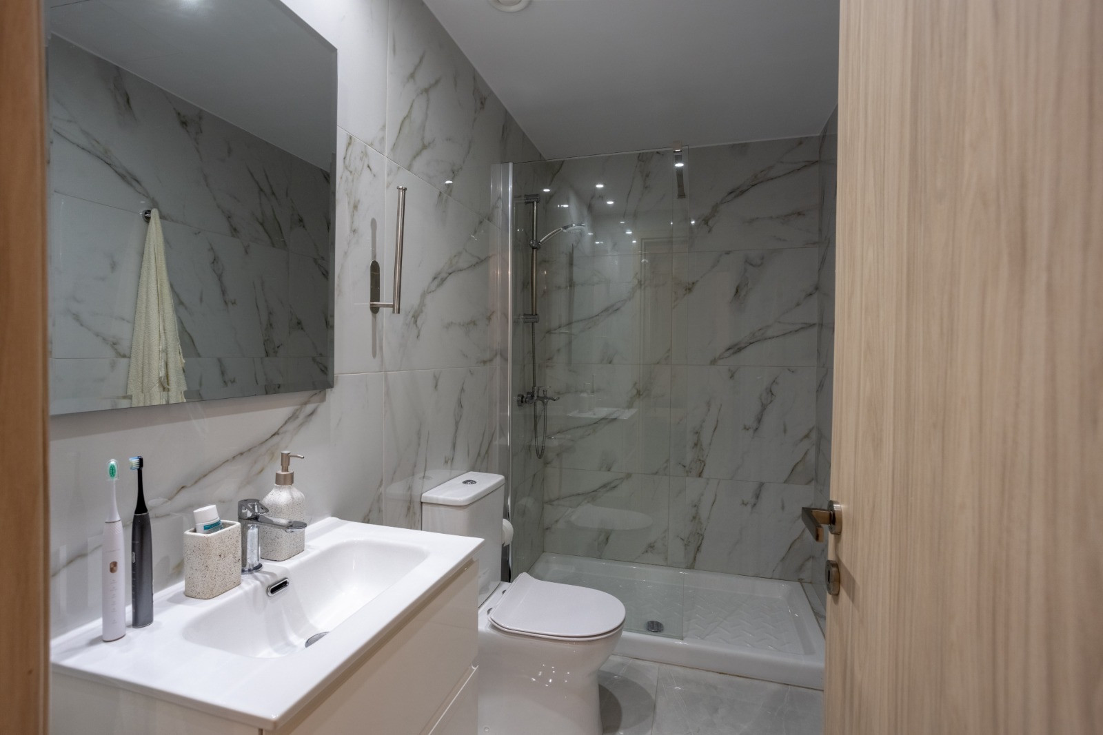 2 bedroom apartment 104 m² in Limassol, Cyprus