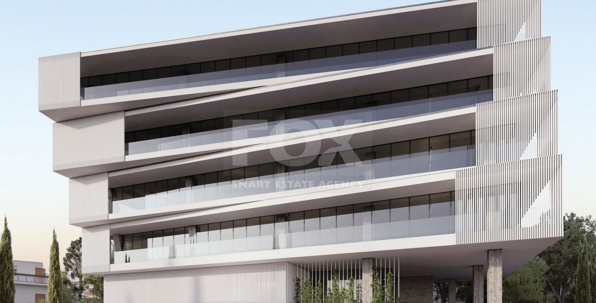 LUXURY OFFICE BUILDING OFFERING A COVERED AREA OF OVER 2,000 SQM